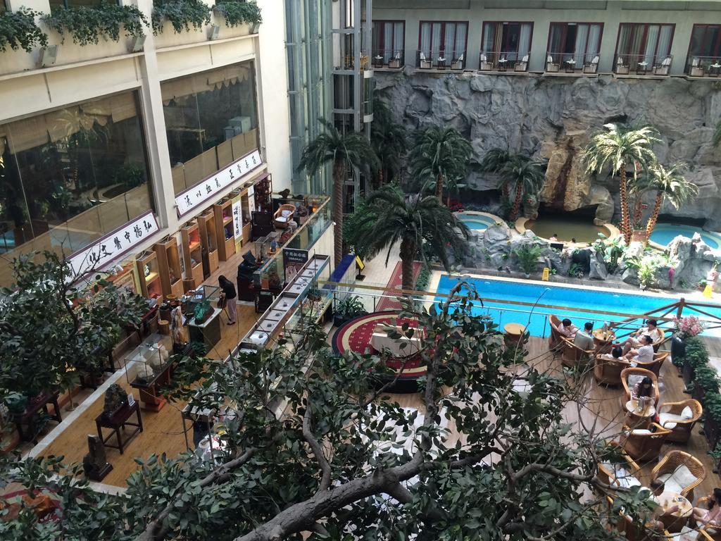 The Hot Spring Hotel Of The Hot Club Peking Exterior foto