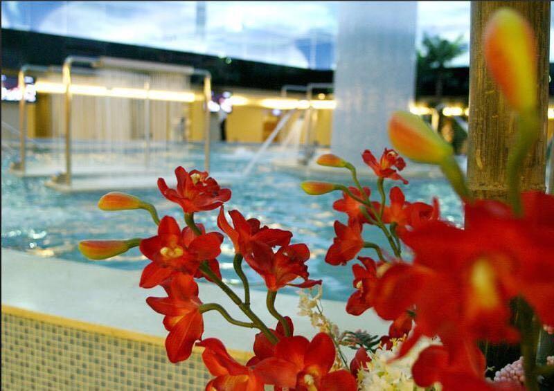 The Hot Spring Hotel Of The Hot Club Peking Exterior foto